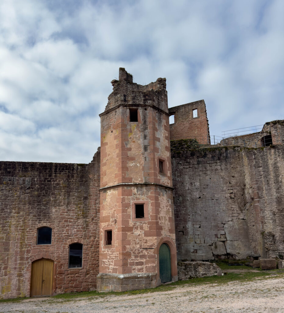 Hardenburg Castle ruins.