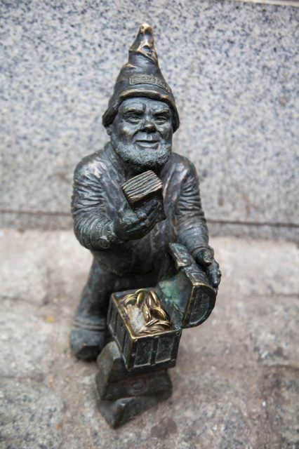 Here a dwarf, there a dwarf...everywhere are dwarfs. Just the right height for every child to find one in Wroclaw, Poland