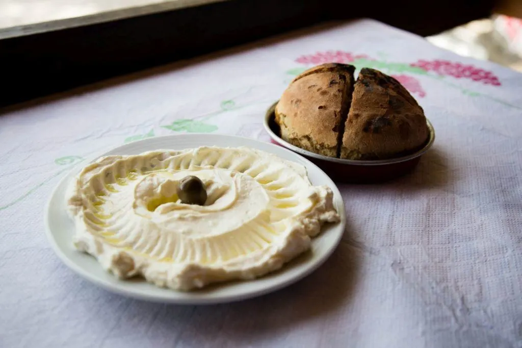 Delicious hummus and homemade bread to start.