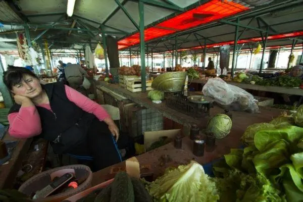Mostar vegetable market.