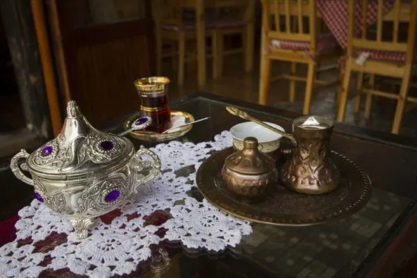 Bosnian tea and coffee service.