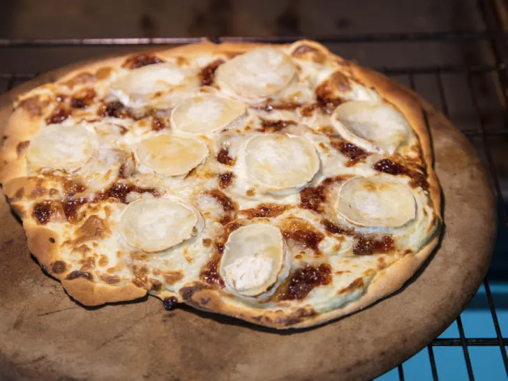 How to make the best tarte flambee (flammkuchen), with recipe.