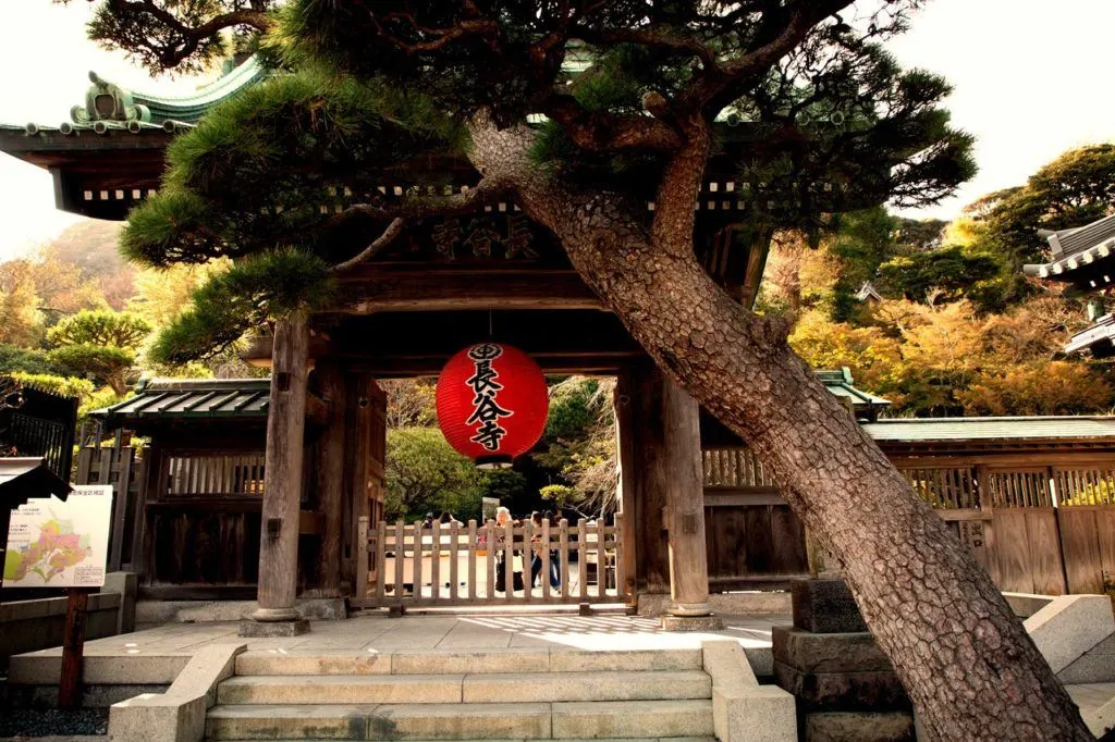 Entrance to Hasedera Temple.