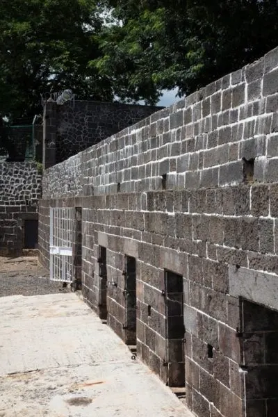 Indentured servant holding rooms.