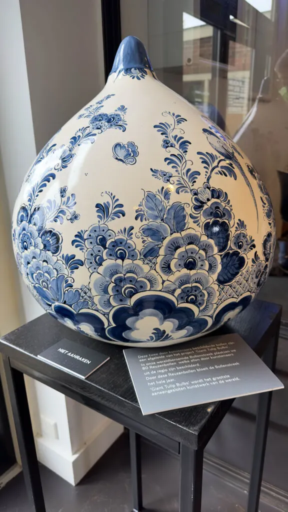 Tulip art at the Zwarte Tulp Museum, Lisse, the Netherlands.