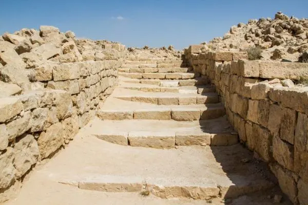 Old stairway in the ruins at Mamshit.