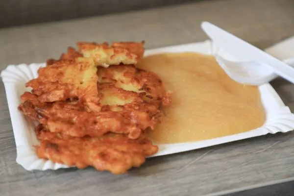 Kids love German potato pancakes with applesause.